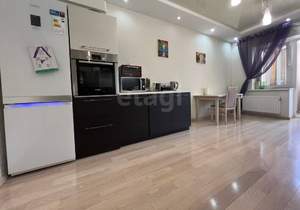 5-к квартира, вторичка, 181м2, 4/4 этаж