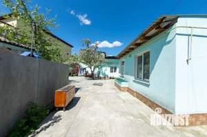 6-к квартира, вторичка, 100м2, 1/1 этаж
