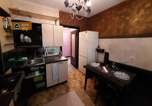 2-к квартира, вторичка, 64м2, 1/9 этаж