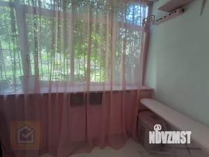 2-к квартира, вторичка, 64м2, 1/9 этаж