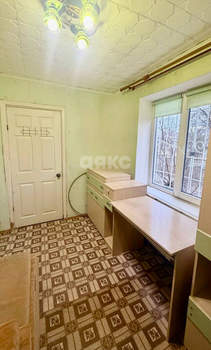 3-к квартира, вторичка, 50м2, 1/3 этаж