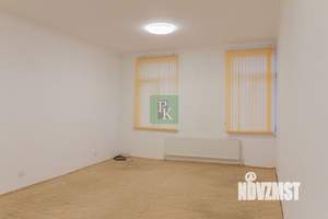 4-к квартира, вторичка, 166м2, 3/3 этаж