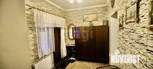 2-к квартира, вторичка, 62м2, 1/1 этаж