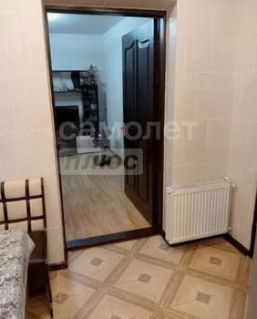 2-к квартира, вторичка, 40м2, 1/1 этаж