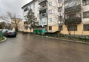 3-к квартира, вторичка, 56м2, 5/5 этаж