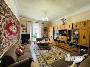 3-к квартира, вторичка, 100м2, 2/3 этаж