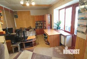 3-к квартира, вторичка, 64м2, 2/5 этаж