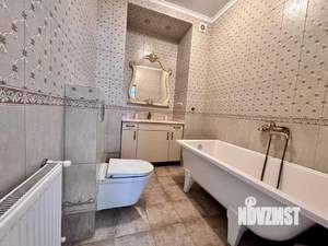 3-к квартира, вторичка, 117м2, 2/10 этаж