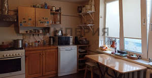 2-к квартира, вторичка, 50м2, 1/1 этаж