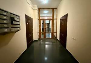 1-к квартира, вторичка, 60м2, 1/7 этаж
