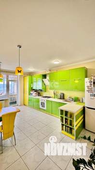 2-к квартира, вторичка, 67м2, 3/3 этаж