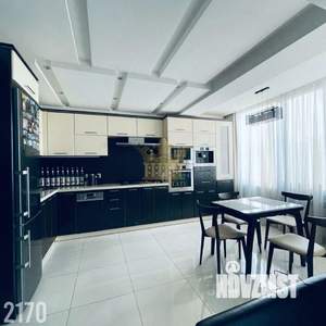 2-к квартира, вторичка, 63м2, 3/10 этаж
