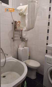 3-к квартира, вторичка, 53м2, 1/1 этаж
