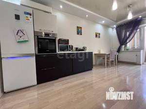 5-к квартира, вторичка, 181м2, 4/4 этаж