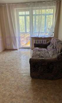 2-к квартира, вторичка, 40м2, 1/5 этаж