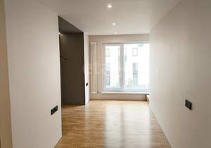 2-к квартира, вторичка, 71м2, 1/9 этаж