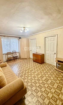 3-к квартира, вторичка, 50м2, 1/3 этаж