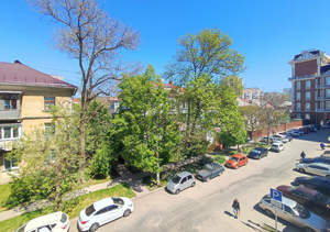 2-к квартира, вторичка, 64м2, 3/3 этаж