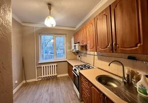 3-к квартира, вторичка, 63м2, 1/9 этаж