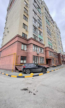 3-к квартира, вторичка, 74м2, 1/11 этаж