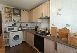 4-к квартира, вторичка, 77м2, 2/9 этаж