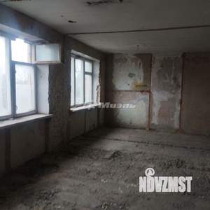 1-к квартира, вторичка, 65м2, 5/5 этаж