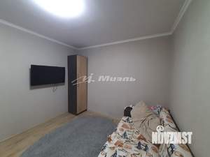 2-к квартира, вторичка, 72м2, 1/2 этаж