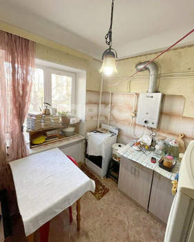 1-к квартира, вторичка, 35м2, 4/5 этаж