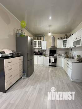 3-к квартира, вторичка, 95м2, 1/3 этаж