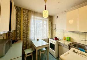 2-к квартира, вторичка, 50м2, 3/5 этаж