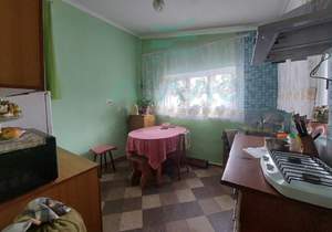 3-к квартира, вторичка, 68м2, 1/1 этаж