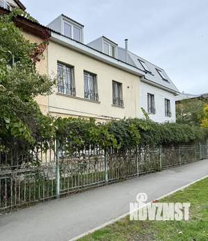 3-к квартира, вторичка, 102м2, 1/2 этаж