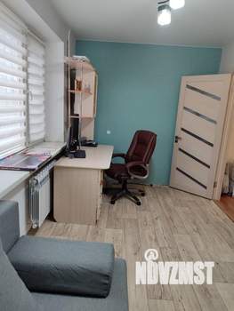 2-к квартира, вторичка, 39м2, 1/5 этаж