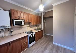 3-к квартира, вторичка, 63м2, 1/9 этаж