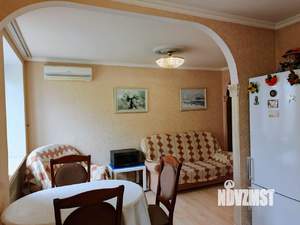 3-к квартира, вторичка, 58м2, 5/5 этаж