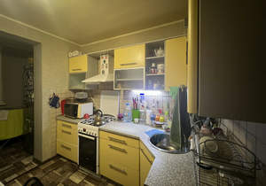3-к квартира, вторичка, 84м2, 1/10 этаж