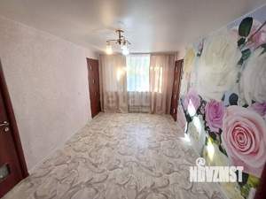 3-к квартира, вторичка, 44м2, 1/2 этаж