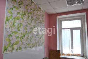 4-к квартира, вторичка, 107м2, 1/2 этаж