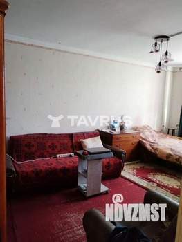 2-к квартира, вторичка, 57м2, 1/5 этаж