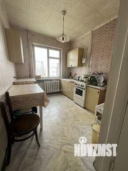 3-к квартира, вторичка, 68м2, 8/9 этаж