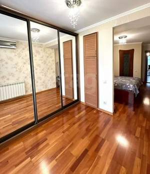 3-к квартира, вторичка, 88м2, 1/10 этаж