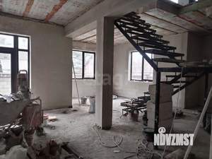 3-к квартира, вторичка, 93м2, 1/1 этаж