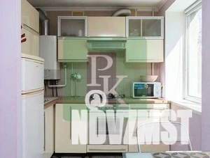 3-к квартира, вторичка, 58м2, 2/5 этаж