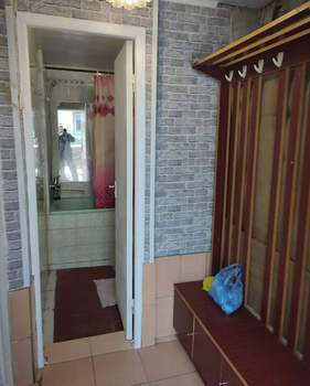 3-к квартира, вторичка, 50м2, 1/2 этаж