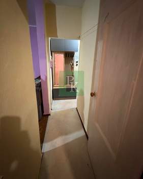 2-к квартира, вторичка, 42м2, 1/5 этаж