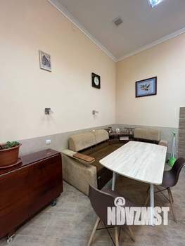 3-к квартира, вторичка, 78м2, 1/1 этаж
