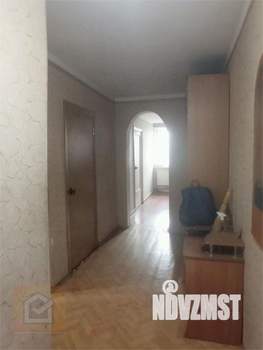 3-к квартира, вторичка, 48м2, 1/4 этаж