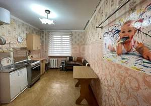 3-к квартира, вторичка, 64м2, 1/10 этаж