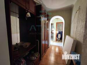 3-к квартира, вторичка, 96м2, 1/2 этаж