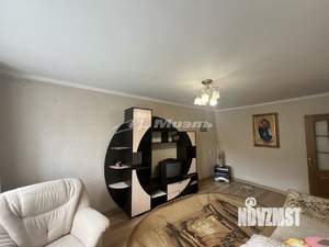 4-к квартира, вторичка, 76м2, 1/5 этаж
